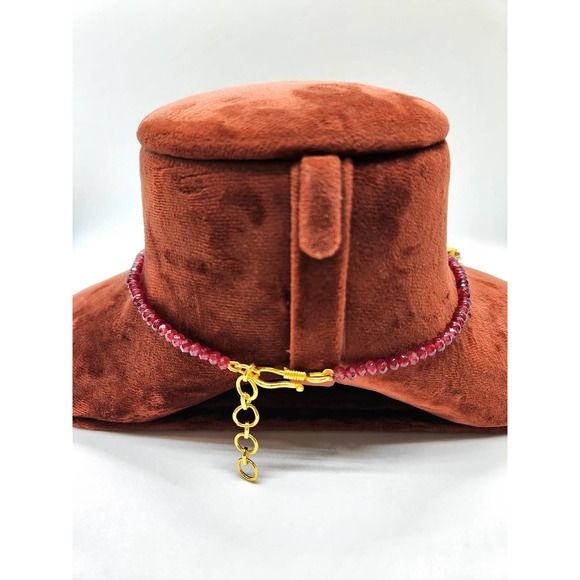 22k Gold Ruby Diamond Necklace set - Picture 5 of 7